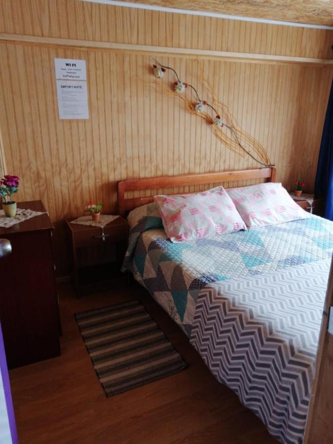 "Mi Hostal Tu Casa" Hostal Familiar Solo Empresas, Turistas Y Viajeros Espacio Para Bicicletas Y Motos Пуерто Монт Екстериор снимка