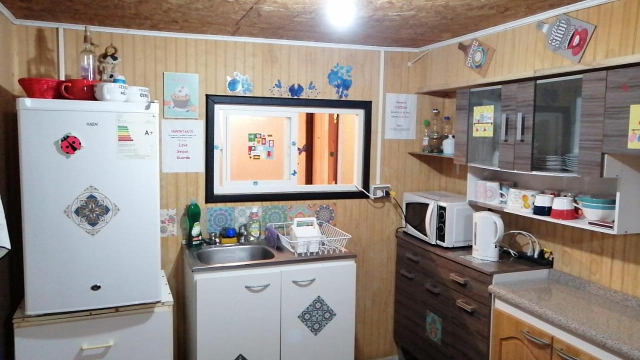 "Mi Hostal Tu Casa" Hostal Familiar Solo Empresas, Turistas Y Viajeros Espacio Para Bicicletas Y Motos Пуерто Монт Екстериор снимка