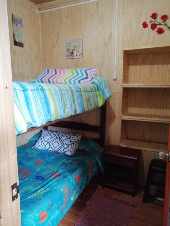 "Mi Hostal Tu Casa" Hostal Familiar Solo Empresas, Turistas Y Viajeros Espacio Para Bicicletas Y Motos Пуерто Монт Екстериор снимка
