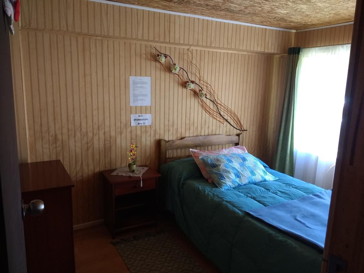 "Mi Hostal Tu Casa" Hostal Familiar Solo Empresas, Turistas Y Viajeros Espacio Para Bicicletas Y Motos Пуерто Монт Екстериор снимка
